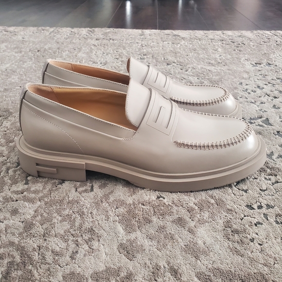 Fendi Frame FF Logo Loafers Men's 8/9 - Picture 9 of 12